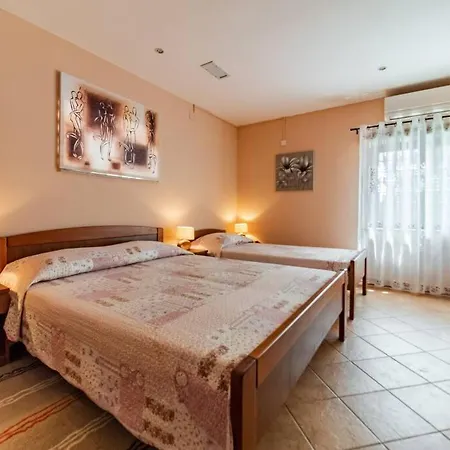 Holiday home Katia For Up To 8 Persons
